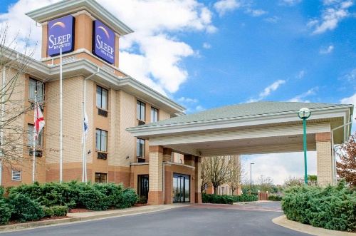 Sleep Inn & Suites East Chase image 1