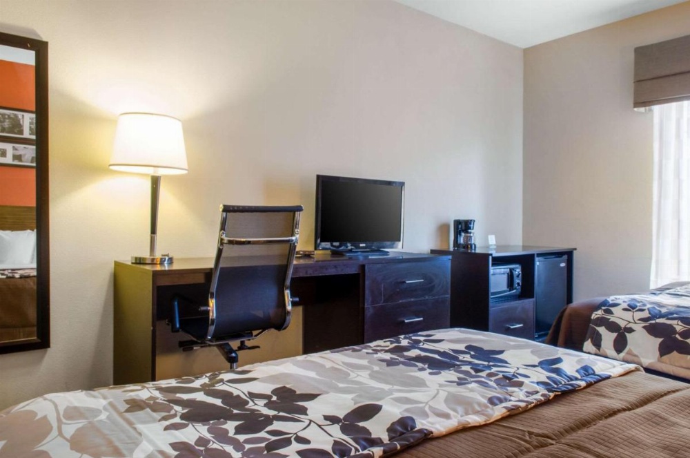 Sleep Inn & Suites East Chase Image 13