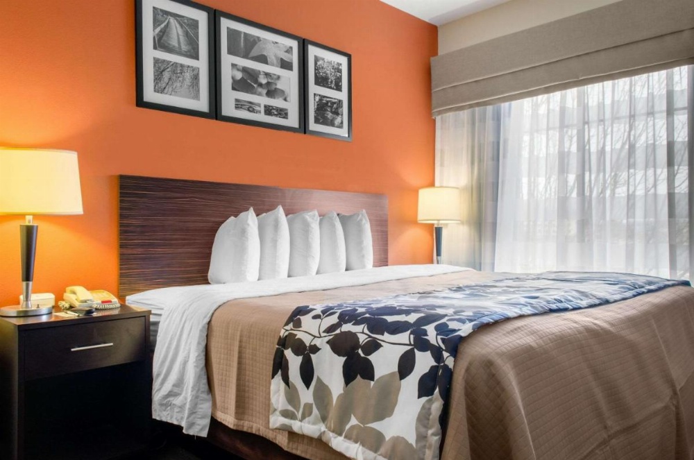 Sleep Inn & Suites East Chase Image 26